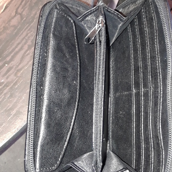 Kenneth Cole Reaction - Picture 2 of 4